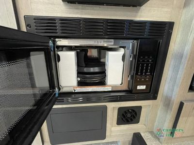 2026 Grand Design Lineage Series M - Photo 41