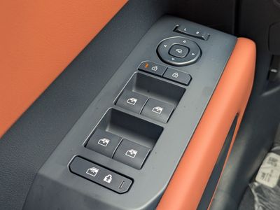2027 Kia Telluride Hybrid - Photo 31