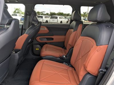 2027 Kia Telluride Hybrid - Photo 16