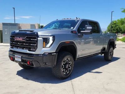 2025 GMC Sierra 2500HD — interior view