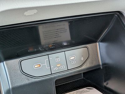 2026 Kia Sorento — photo 36 view