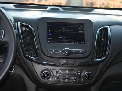 2024 Chevrolet Equinox - Photo 16