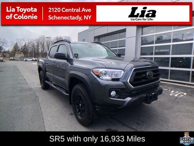 2023 Toyota Tacoma - Photo 2