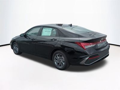 2026 Hyundai ELANTRA HYBRID - Photo 7