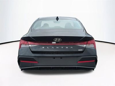 2026 Hyundai ELANTRA HYBRID - Photo 6