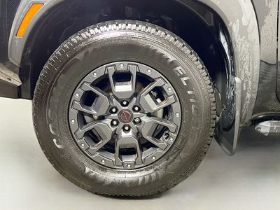 2022 Nissan Frontier - Photo 11