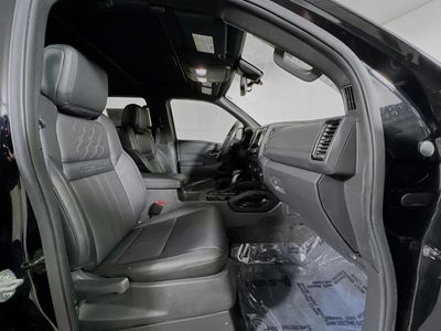 2022 Nissan Frontier - Photo 28