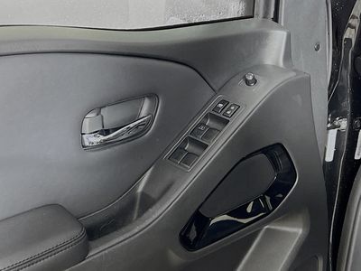 2022 Nissan Frontier - Photo 14
