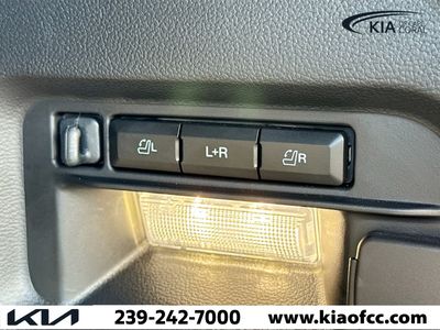 2025 Ford Explorer - Photo 13