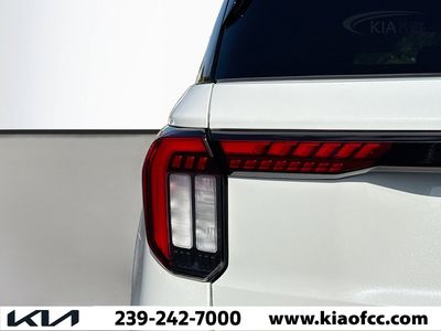 2025 Ford Explorer - Photo 10