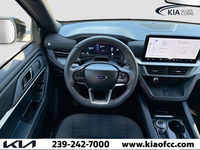 2025 Ford Explorer - Photo 17