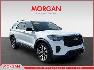 2025 Ford Explorer - Photo 1