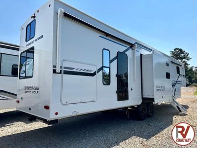 2026 Cherokee Arctic Wolf 3750SUITE - Photo 5
