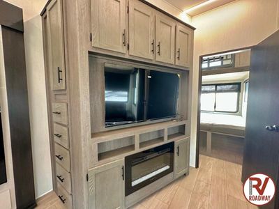 2026 Cherokee Arctic Wolf 3750SUITE - Photo 25