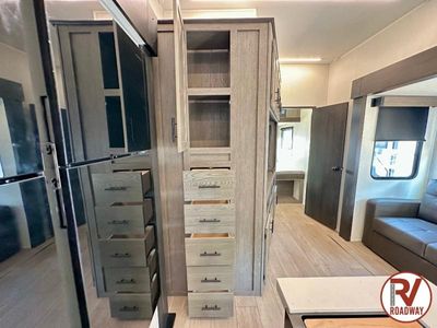 2026 Cherokee Arctic Wolf 3750SUITE - Photo 21