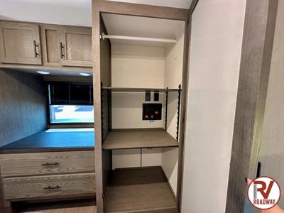 2026 Cherokee Arctic Wolf 3750SUITE - Photo 44