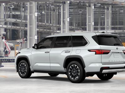 2026 Toyota Sequoia - Photo 6