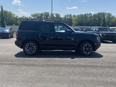 2025 Ford Bronco Sport - Photo 2