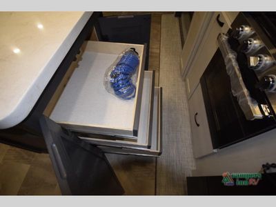 2026 Coachmen RV Chaparral - Photo 32