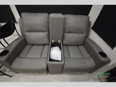 2026 Coachmen RV Chaparral - Photo 17