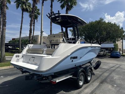 2025 Yamaha Boats 222 FSH Sport E - Photo 4