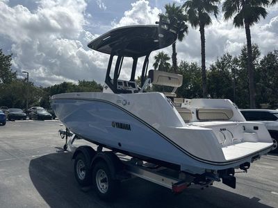 2025 Yamaha Boats 222 FSH Sport E - Photo 3