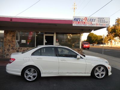 2011 Mercedes-Benz C-Class - Photo 2