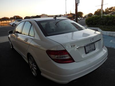2011 Mercedes-Benz C-Class - Photo 5