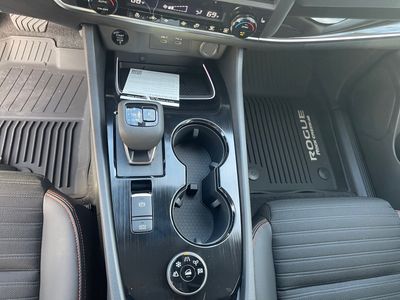 2026 Nissan Rogue — photo 14 view