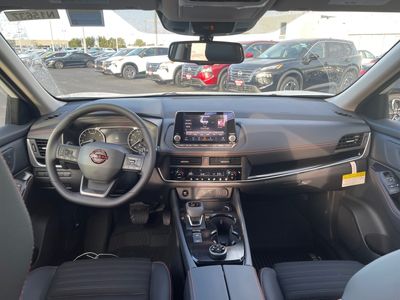 2026 Nissan Rogue — photo 15 view
