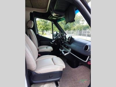 2023 Thor Motor Coach Tiburon Sprinter - Photo 8