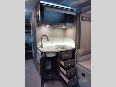 2023 Thor Motor Coach Tiburon Sprinter - Photo 37