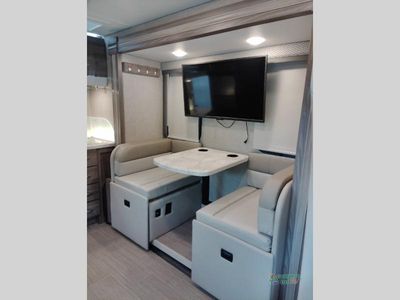 2023 Thor Motor Coach Tiburon Sprinter - Photo 33