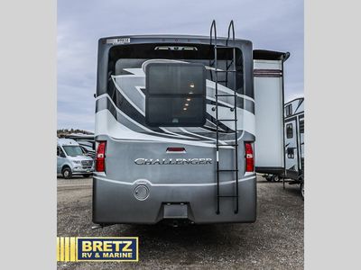 2022 Thor Motor Coach Challenger - Photo 6