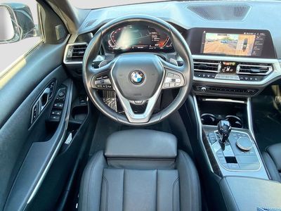 2021 BMW 3 Series - Photo 16