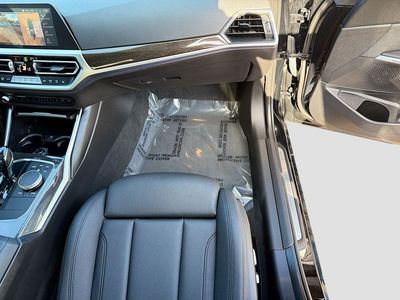 2021 BMW 3 Series - Photo 17