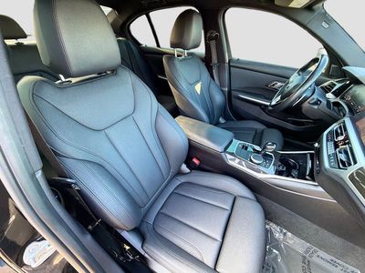 2021 BMW 3 Series - Photo 14
