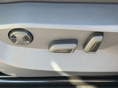 2026 Volkswagen Taos - Photo 23