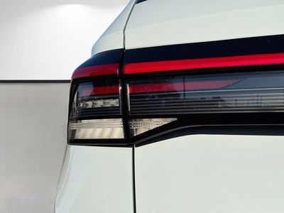 2026 Volkswagen Taos - Photo 10
