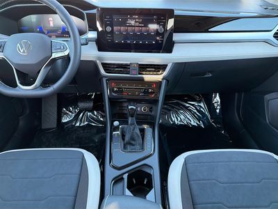2026 Volkswagen Taos - Photo 17