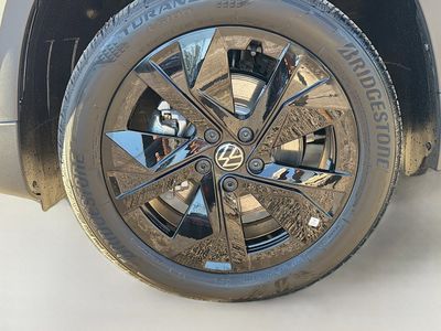 2026 Volkswagen Taos - Photo 39