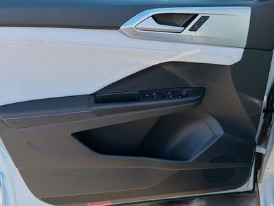 2026 Volkswagen Taos - Photo 20