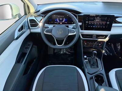 2026 Volkswagen Taos - Photo 15