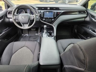 2020 Toyota Camry - Photo 5