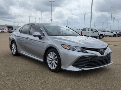 2020 Toyota Camry - Photo 1