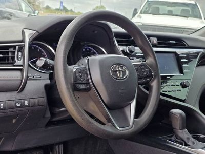 2020 Toyota Camry - Photo 19