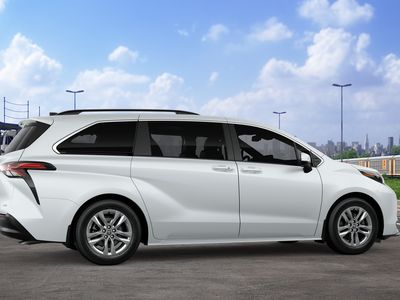 2026 Toyota Sienna - Photo 13