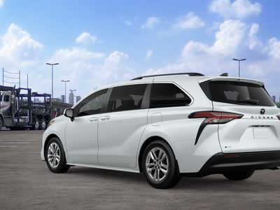 2026 Toyota Sienna - Photo 8