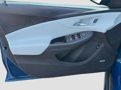 2019 Chevrolet Volt - Photo 19
