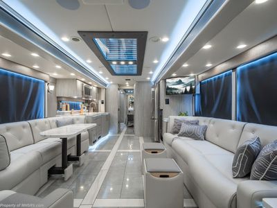 2025 Foretravel Realm Presidential Luxury Villa Master Suite (LVMS) Bath & 1/2 - Photo 3